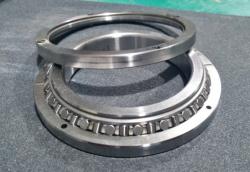 交叉滾子軸承的分類和應用簡介