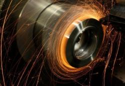 如果使用過程中軸承溫度過高，應該怎么辦？